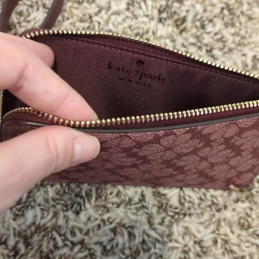 Kate Spade Lucy small floral grenache Spade logo zip wristlet wallet